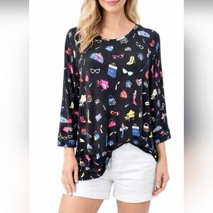 Ali Miles Von Maur Women’s Tunic Top Size Large Black Novelty Print Wearable Art